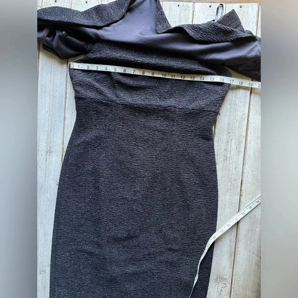 Eliza J | sparkle | glitter | off shoulder | dress | size 8 - Picture 5 of 17